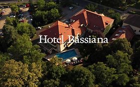 Bassiana Hotel Es Etterem  4*